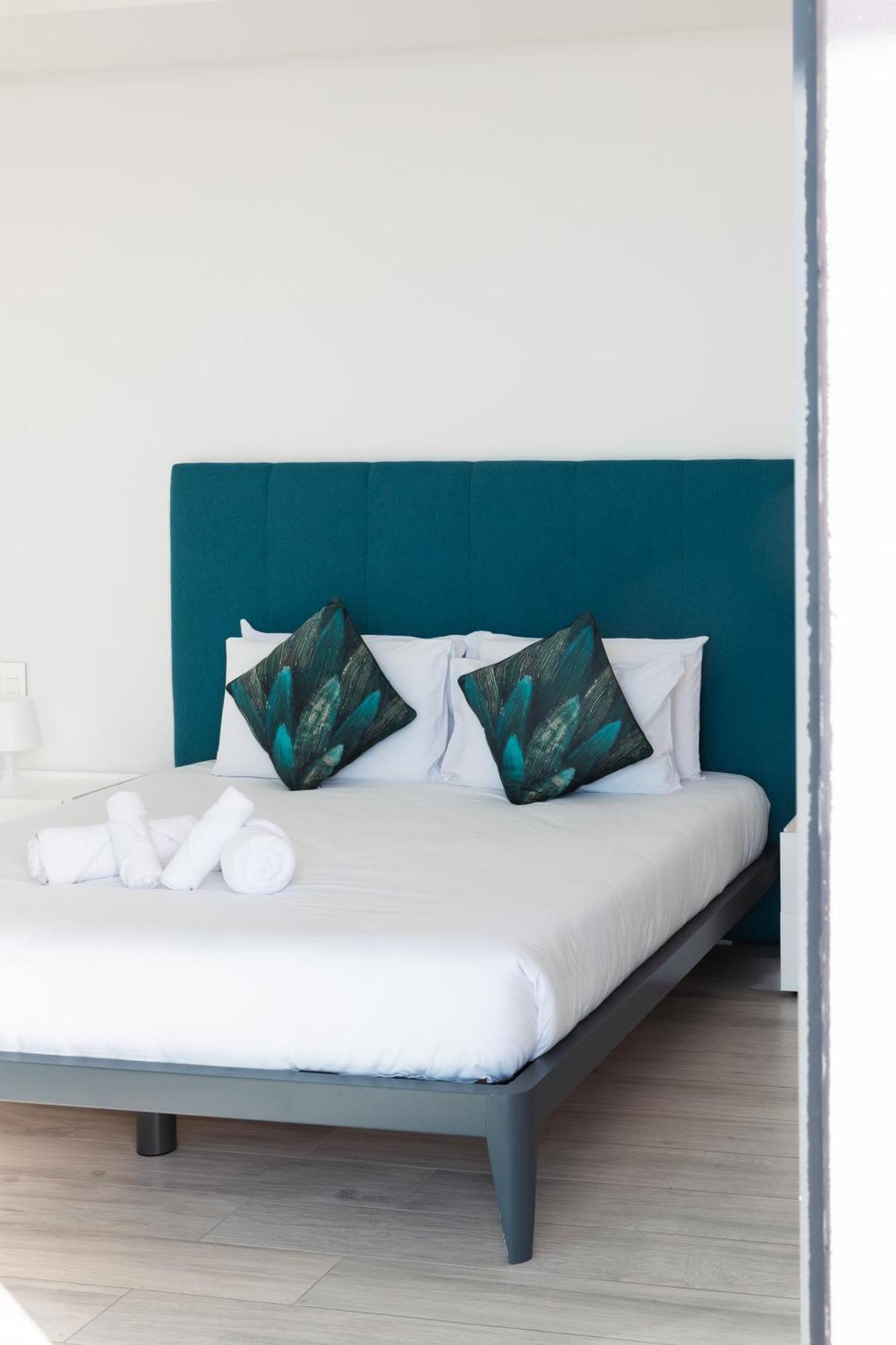 Modern Apartment In The Center Of St Julians By Arcobnb Saint Julian's Bagian luar foto